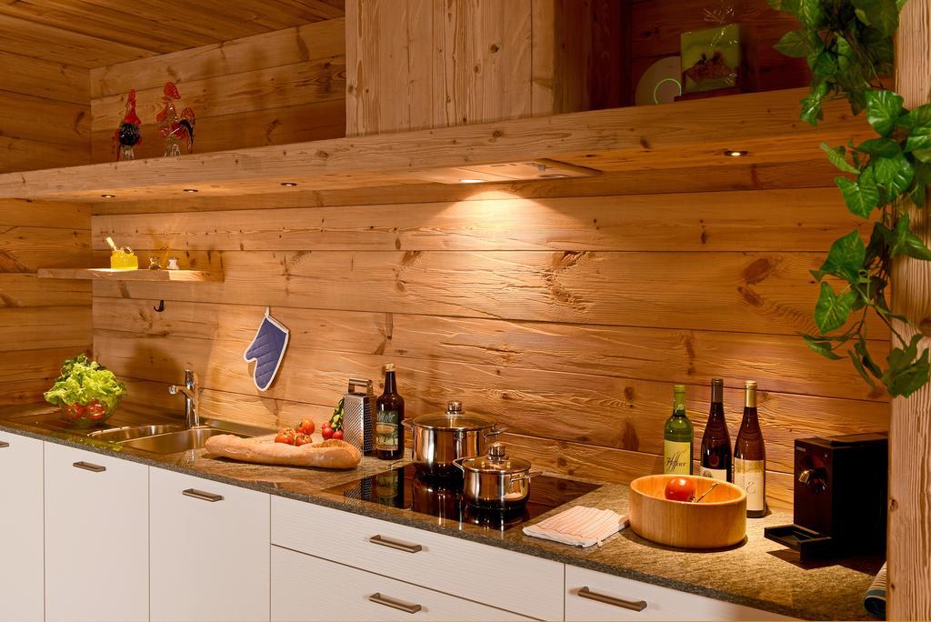 Aurina Lodges Lutago Exterior foto