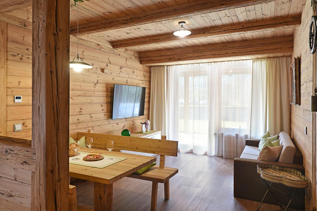 Aurina Lodges Lutago Exterior foto