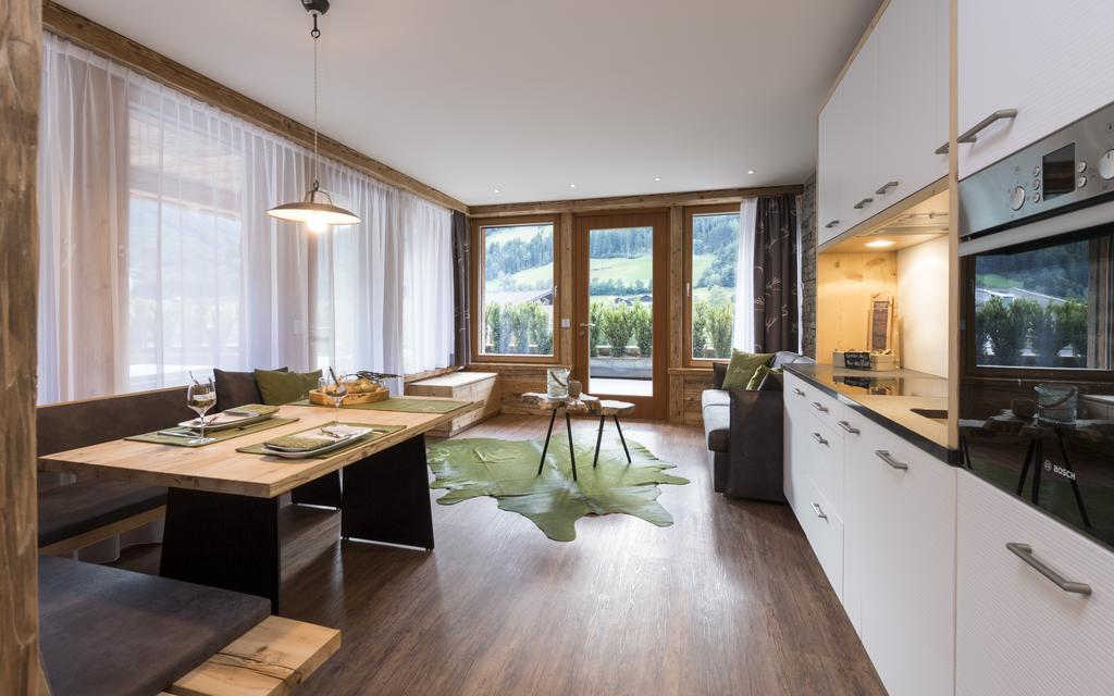 Aurina Lodges Lutago Exterior foto